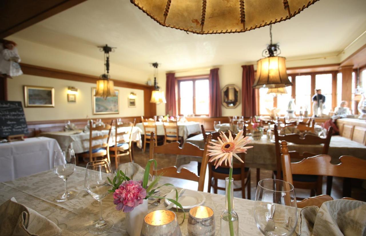 Gasthaus Zur Krone Grossheubach ภายนอก รูปภาพ